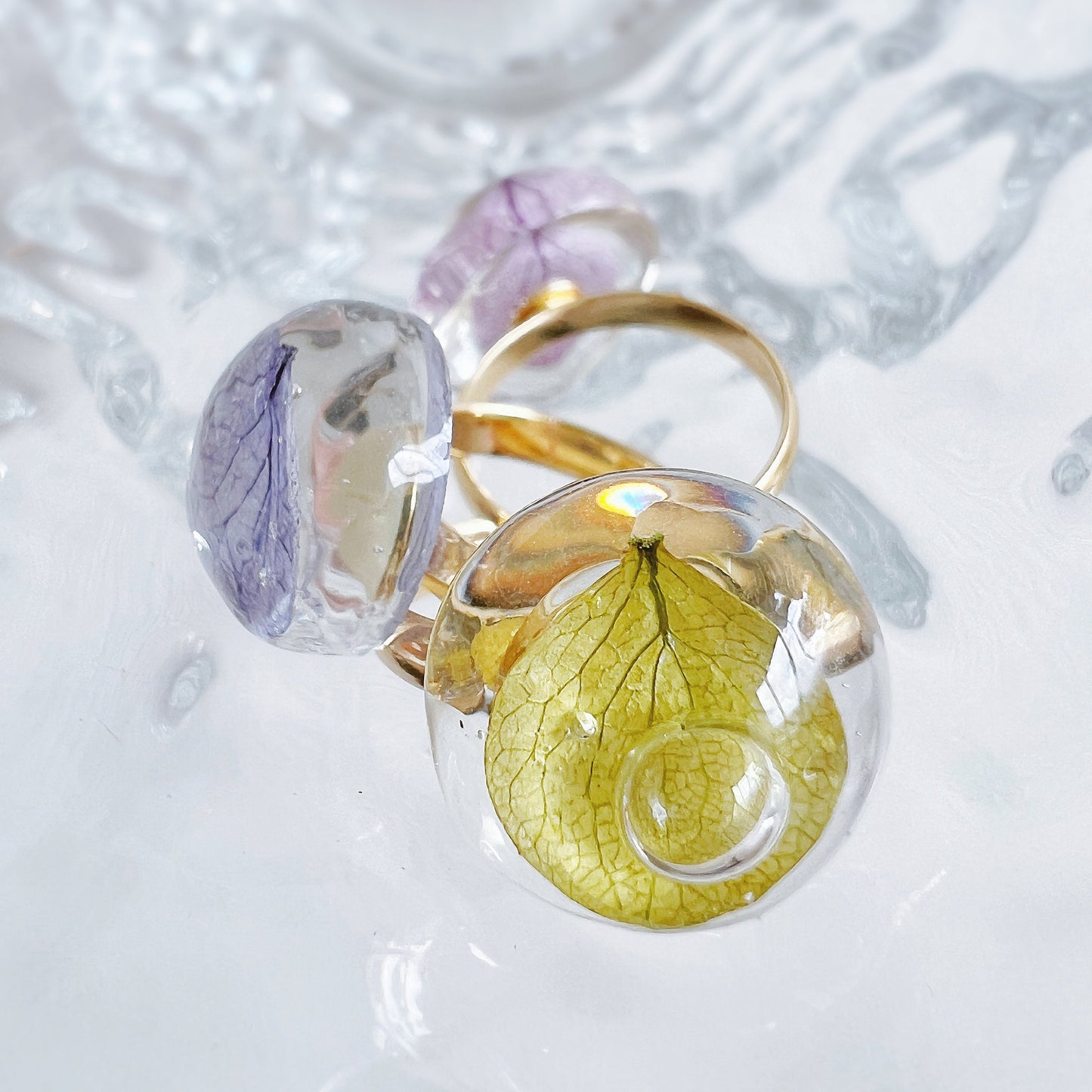 Real flower ring, nature inspired unique ring, real pressed flower botanical jewelry, gift for her, flower ring jewelry