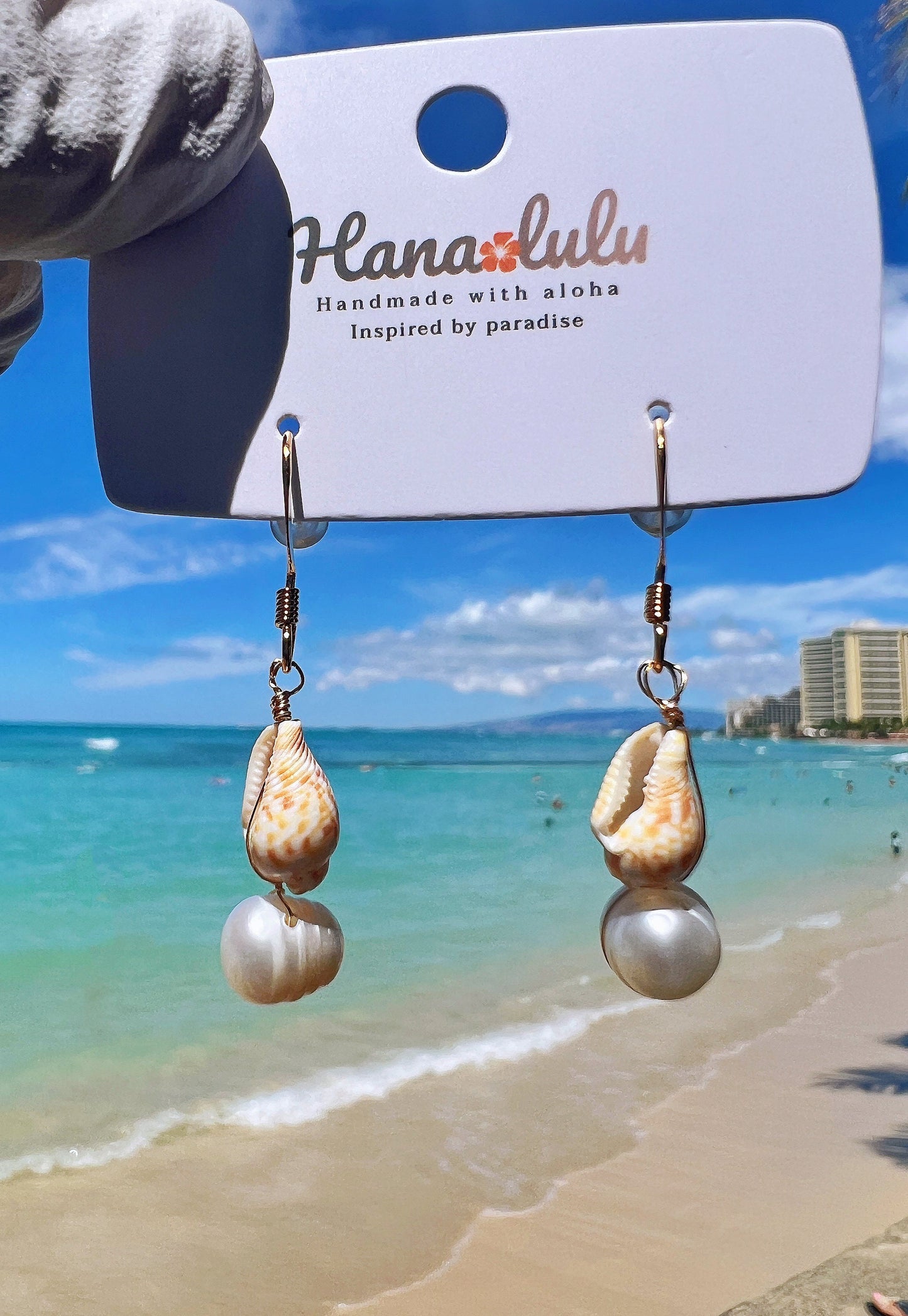 Natural seashell ocean earrings gold, mermaid jewelry, freshwater pearl dangle earrings, Sea, Ocean, Cute, Fun, Whimsical