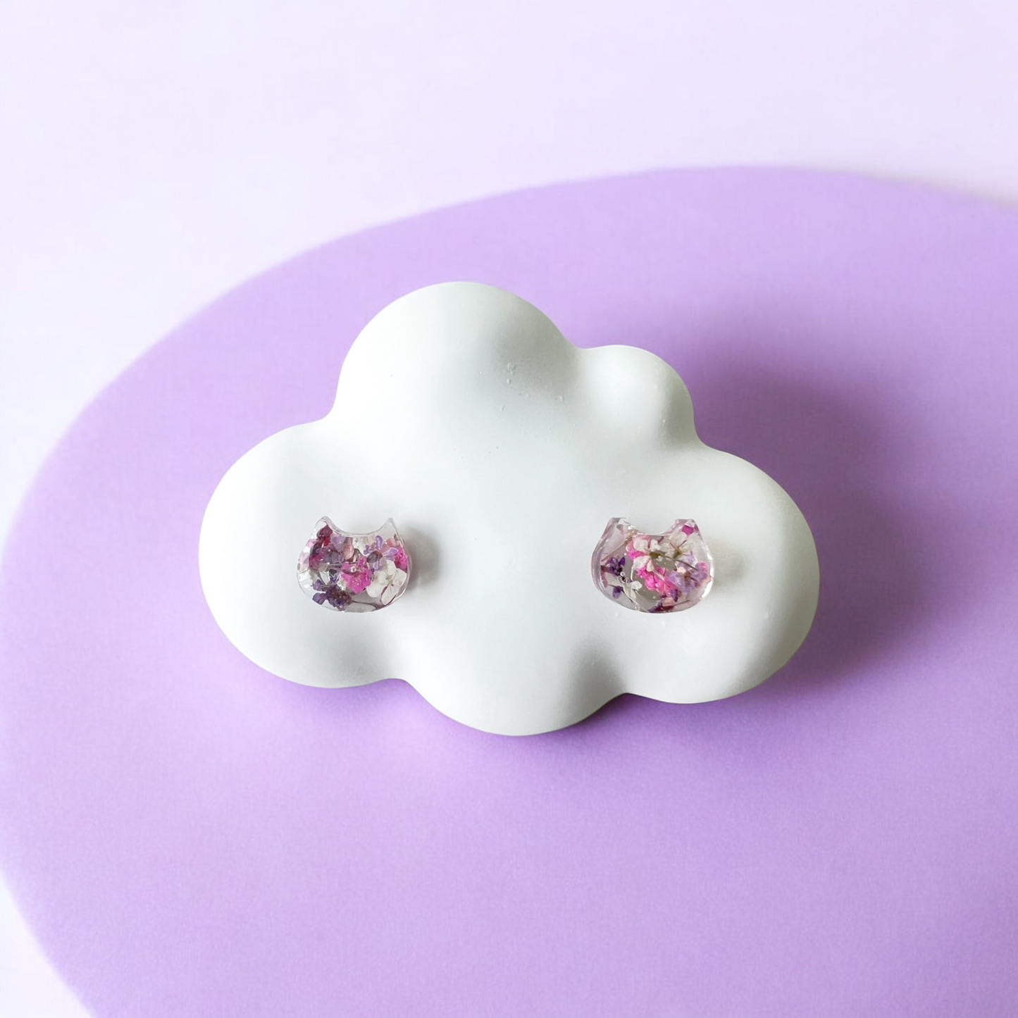 🐱Mini Garden Cat Studs with Real Flowers