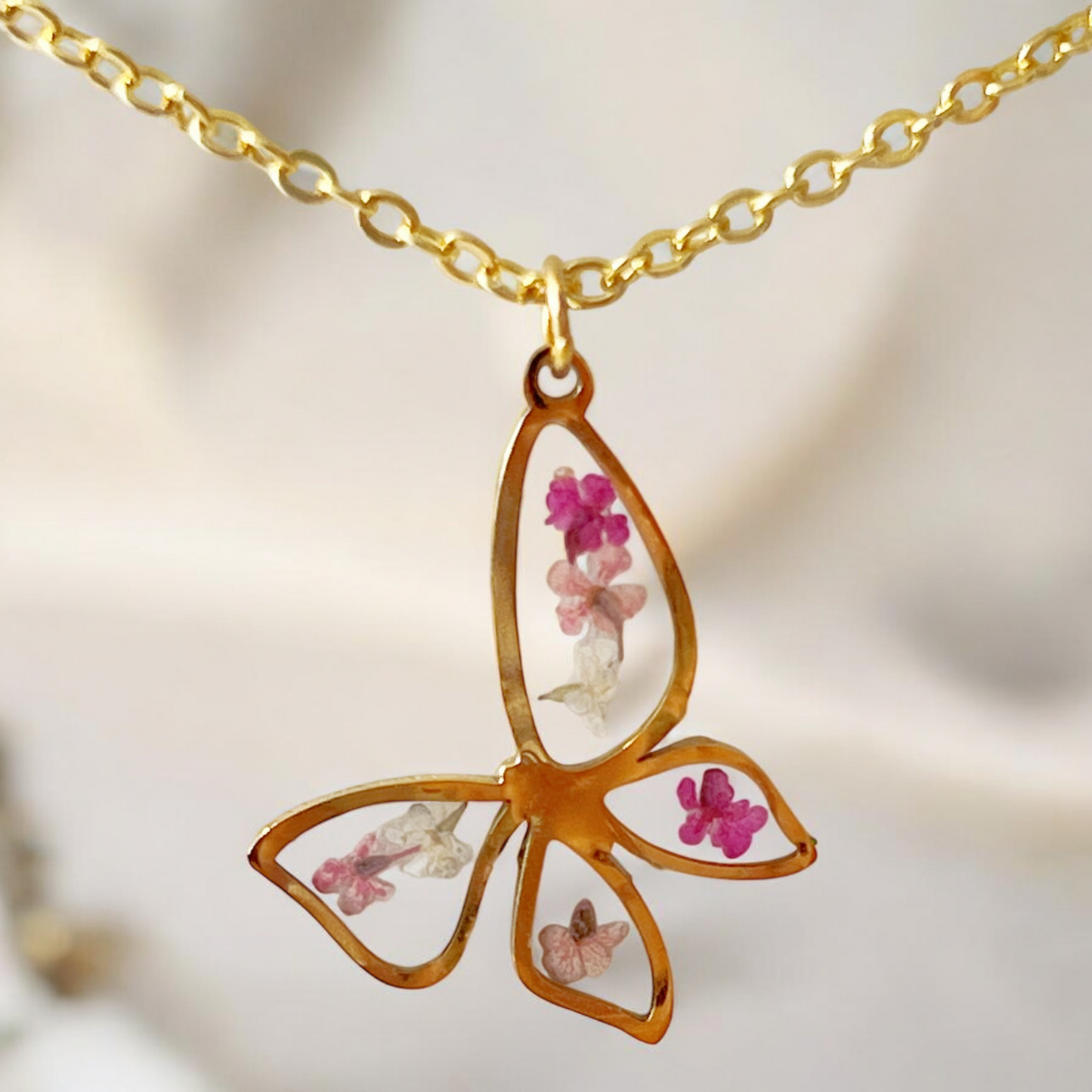 Real Flower Butterly Necklace